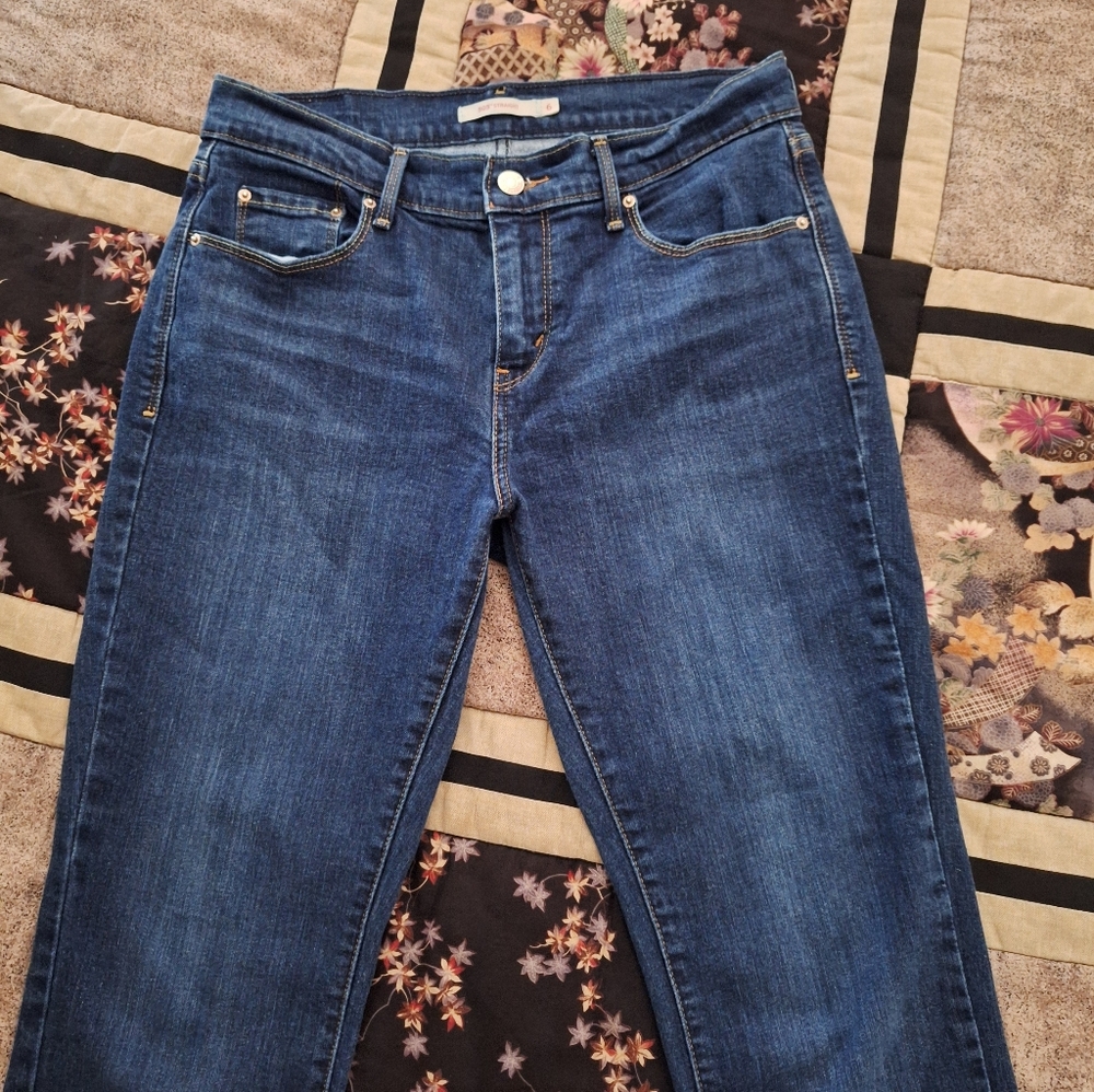 Levi's Premium 505 Straight Leg Jeans Dark Blue Size 6